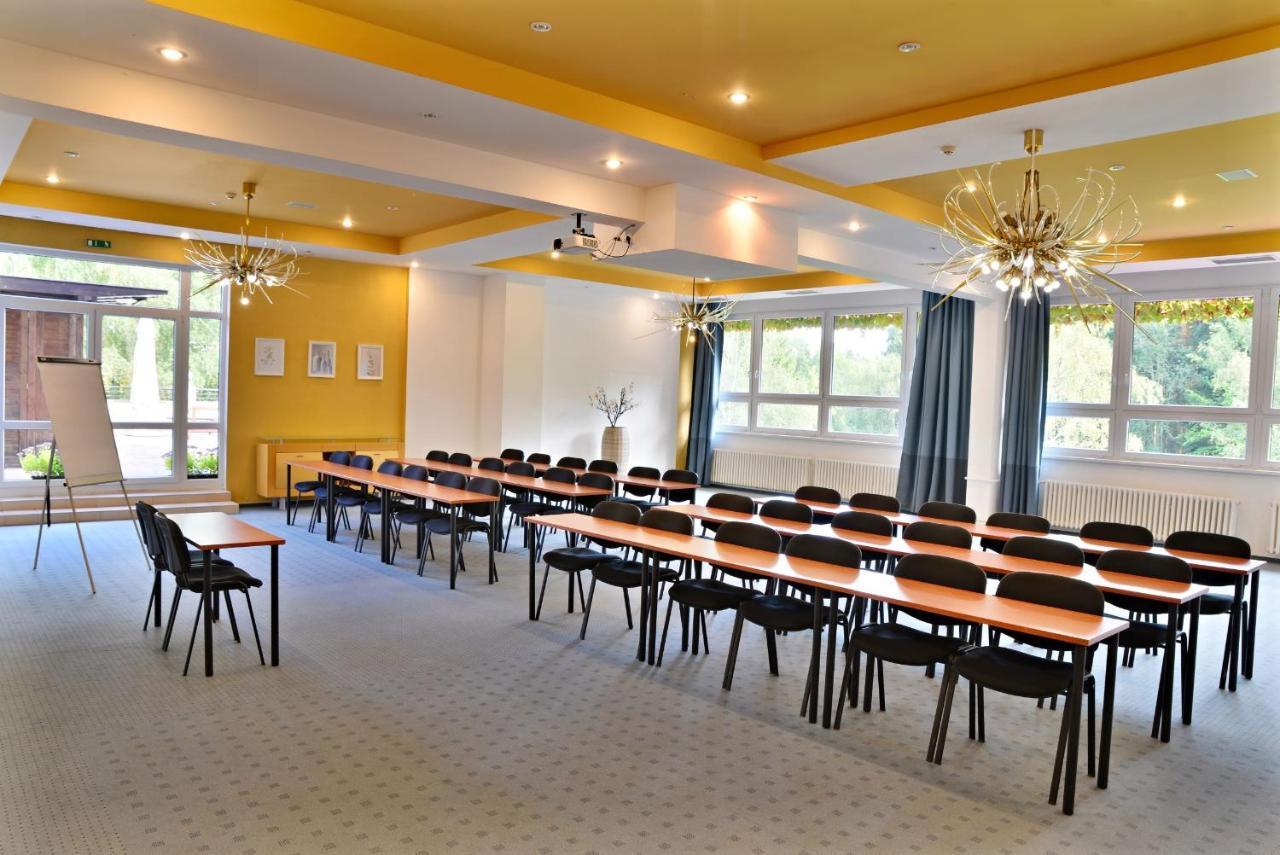 Resort Lesni Lazne Zvánovice Zewnętrze zdjęcie
